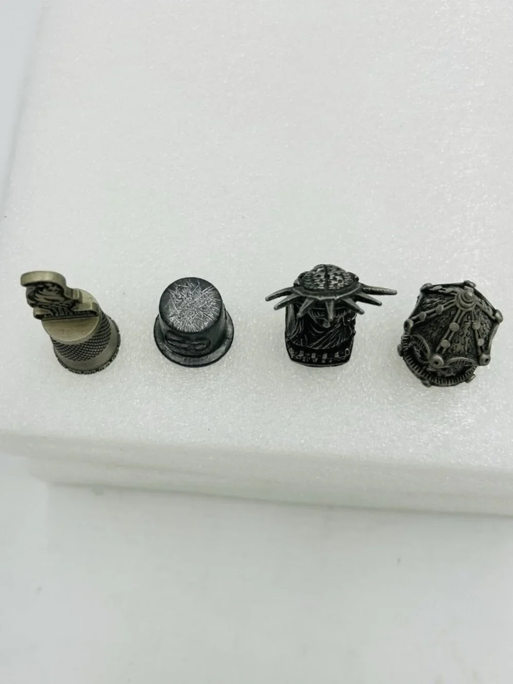 N/A vintage thimbles